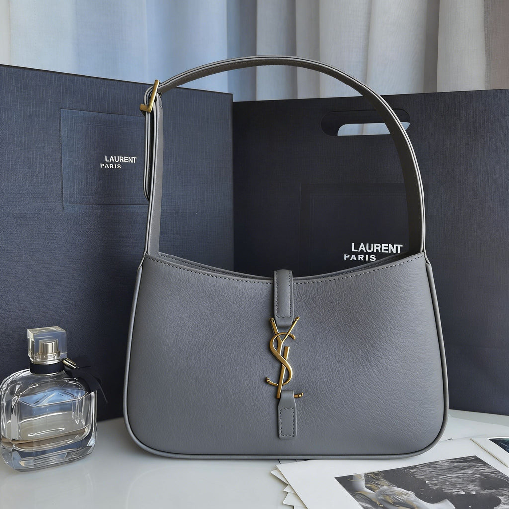 Designer Bags Shoulder Bags Luxury Bags Crossbody Bags Wallets Caviar Leather Chain Bags Fashion Bags Tote Bags Everyday Bags Handbags Mini Bags