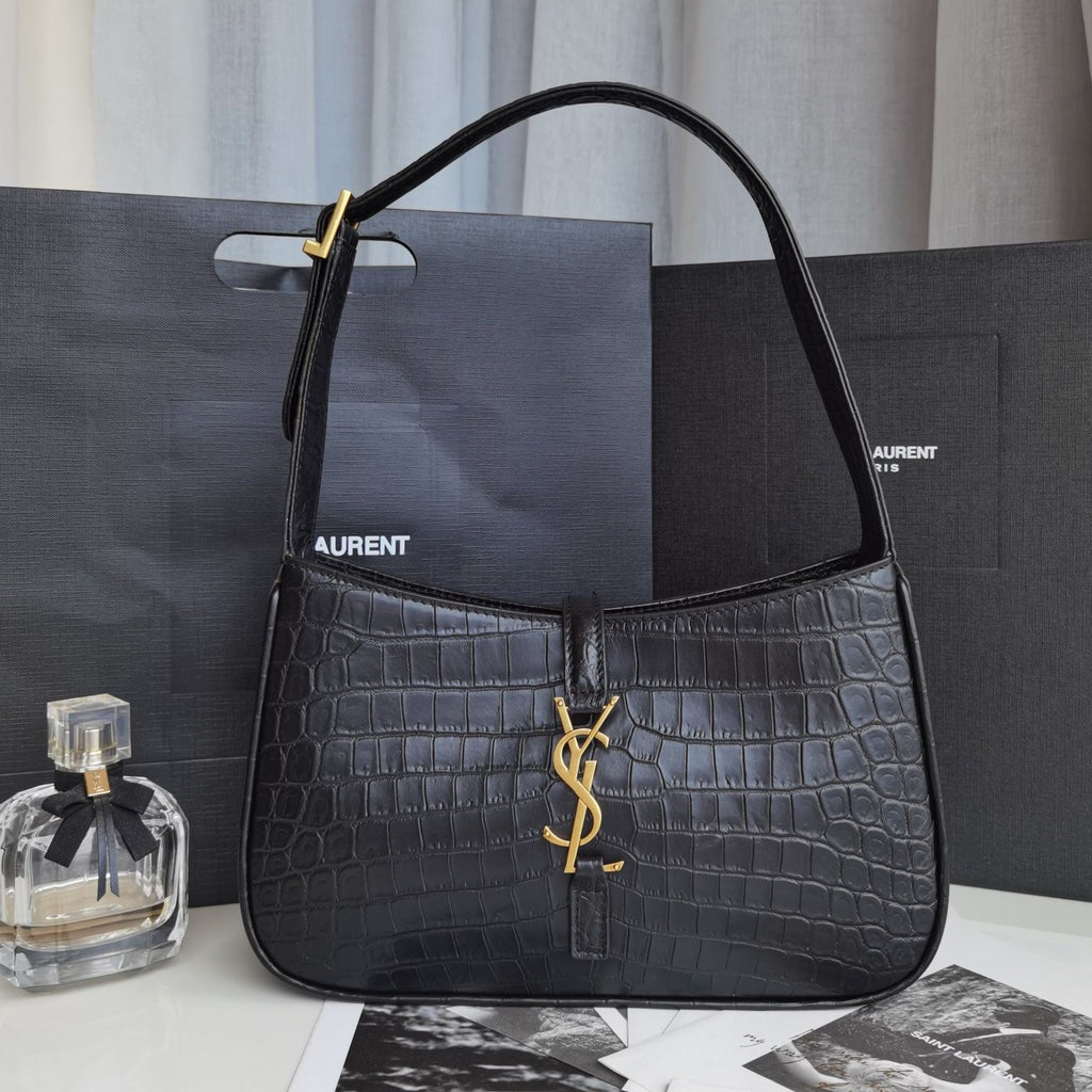 Designer Bags Shoulder Bags Luxury Bags Crossbody Bags Wallets Caviar Leather Chain Bags Fashion Bags Tote Bags Everyday Bags Handbags Mini Bags